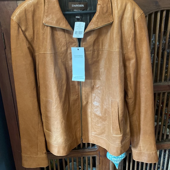 Men’s Leather Jacket - Picture 1 of 3